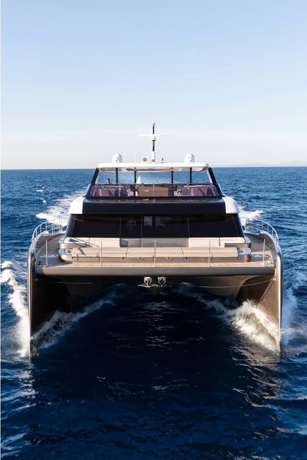 Catamaran02