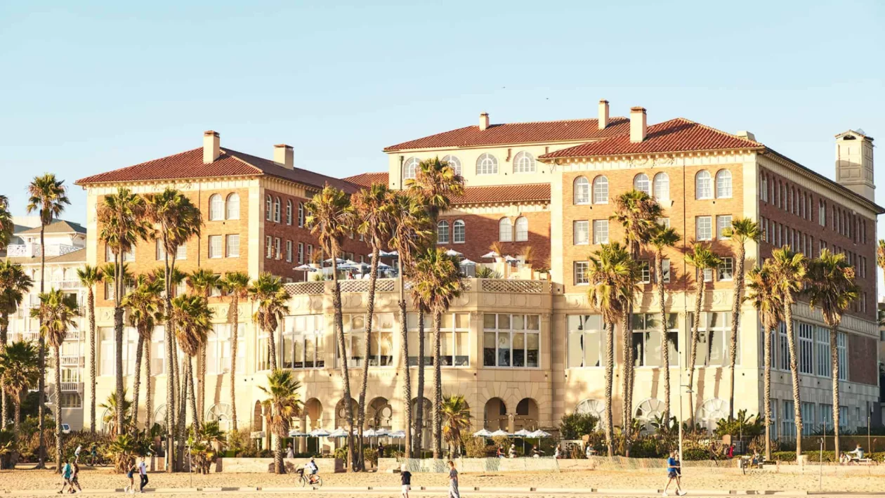 3 HOTEL CASA DEL MAR