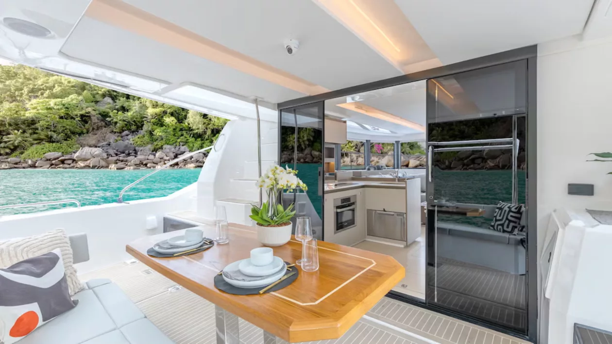 4 LEOPARD 40 POWERCAT