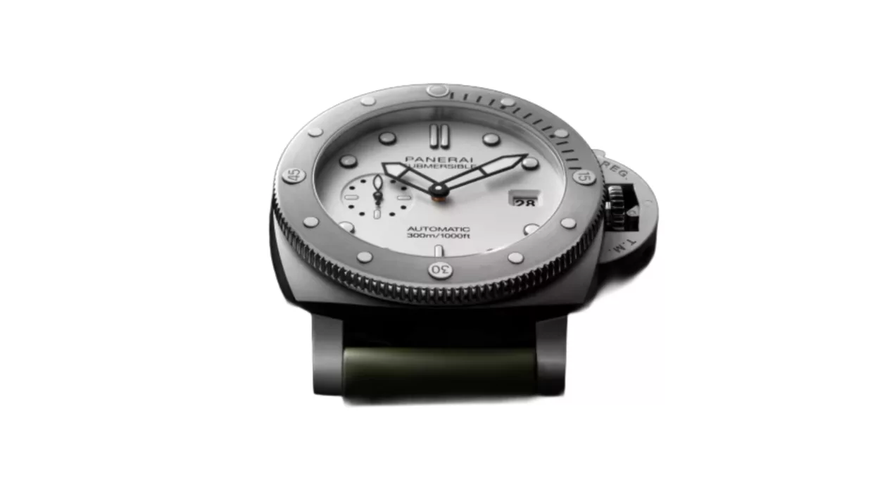 3 Panerai Submersible Quaranta Quattro