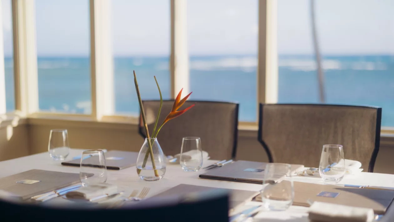 4 THE KAHALA HOTEL RESORT