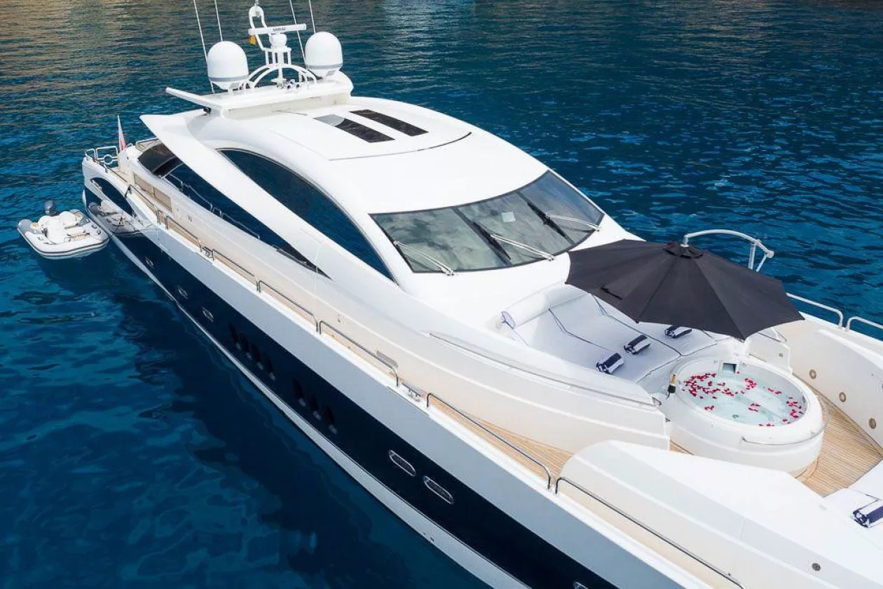 Casino yacht04