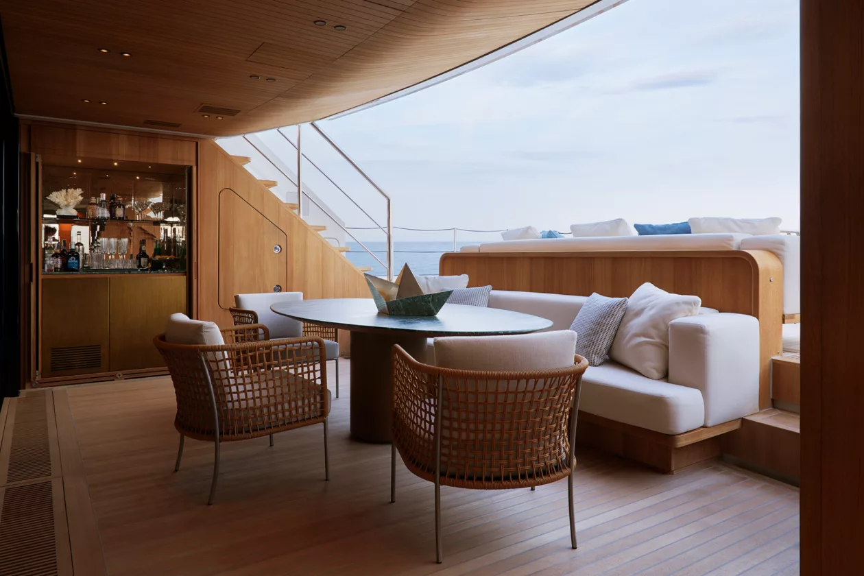 4 SANLORENZO X SPACE 44 THE FIRST FULLY SOLAR POWERED EXPLORER YACHT