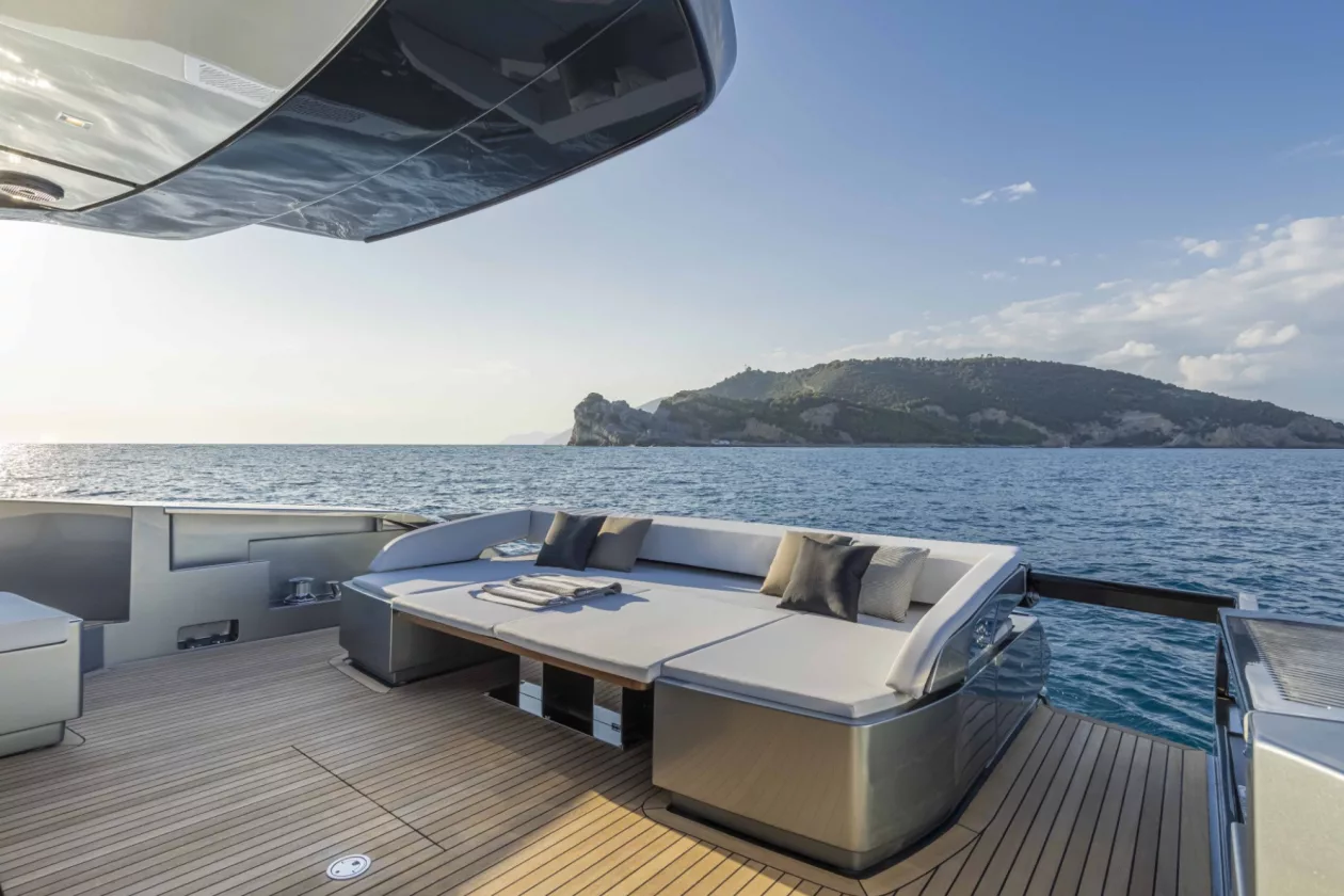 9 Riva 76 Perseo Super