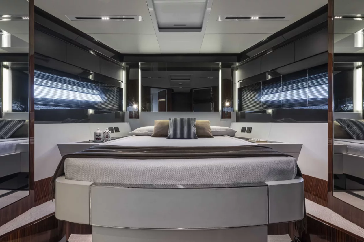 10 Riva 76 Perseo Super