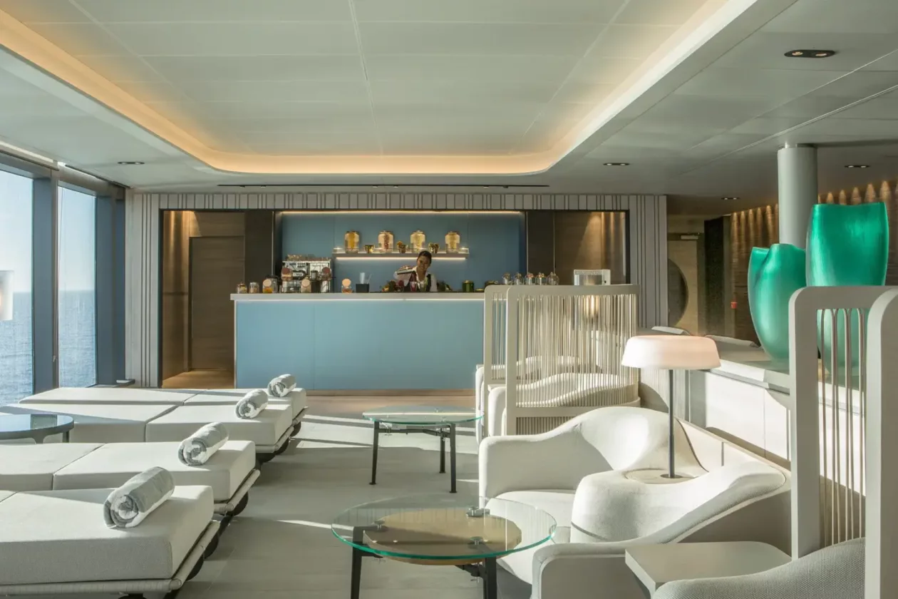 5 Ponant Le Commandant Charcot