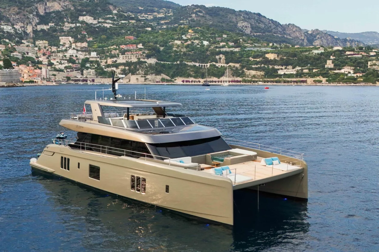5 Fraser Yachts Monaco Grand Prix Charter