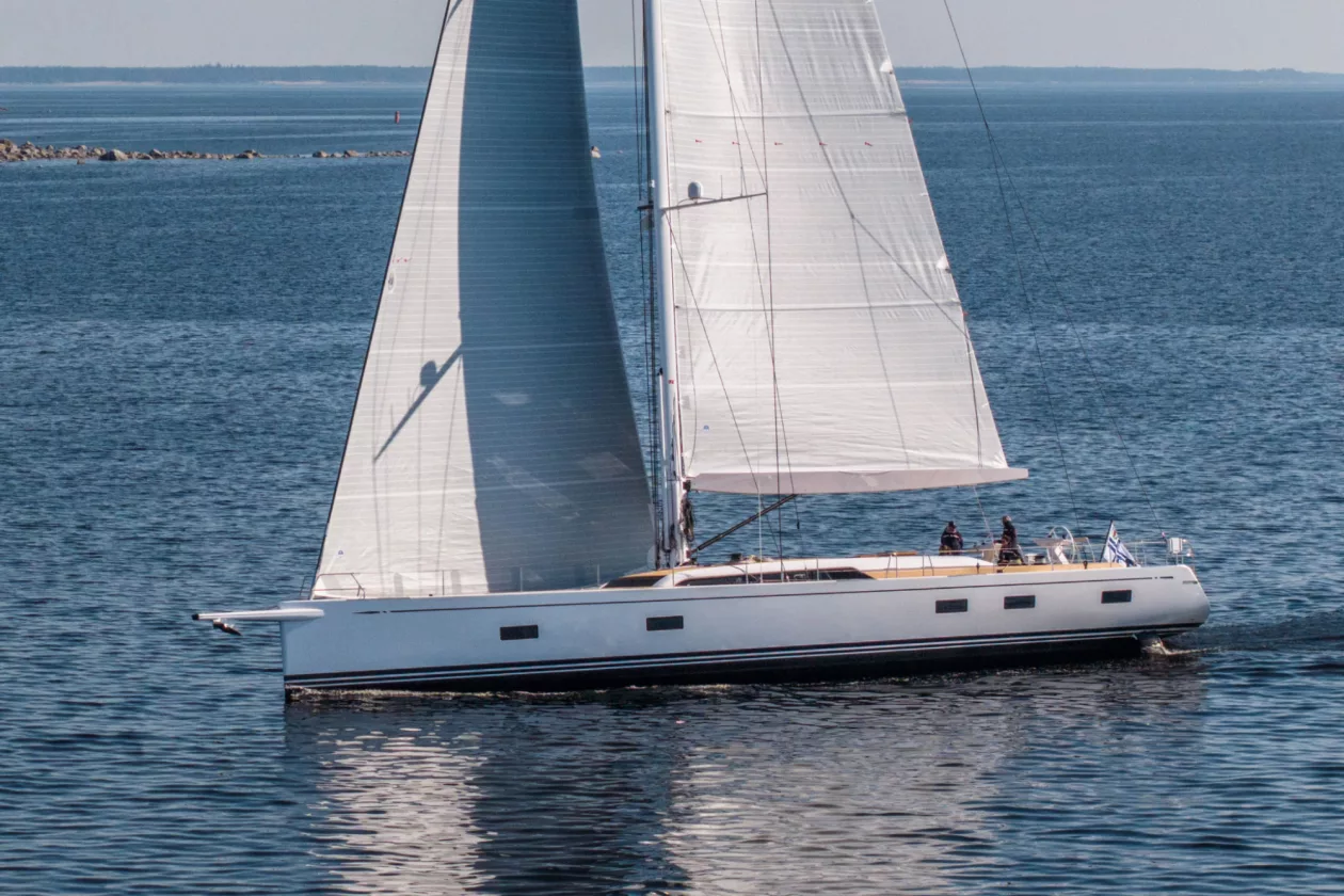 2 Nautor Swan 80 The Art of Silent Sailing in the Electric Age