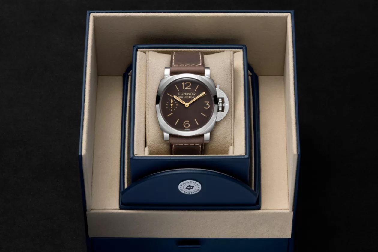 7 Panerai Luminor PAM01731