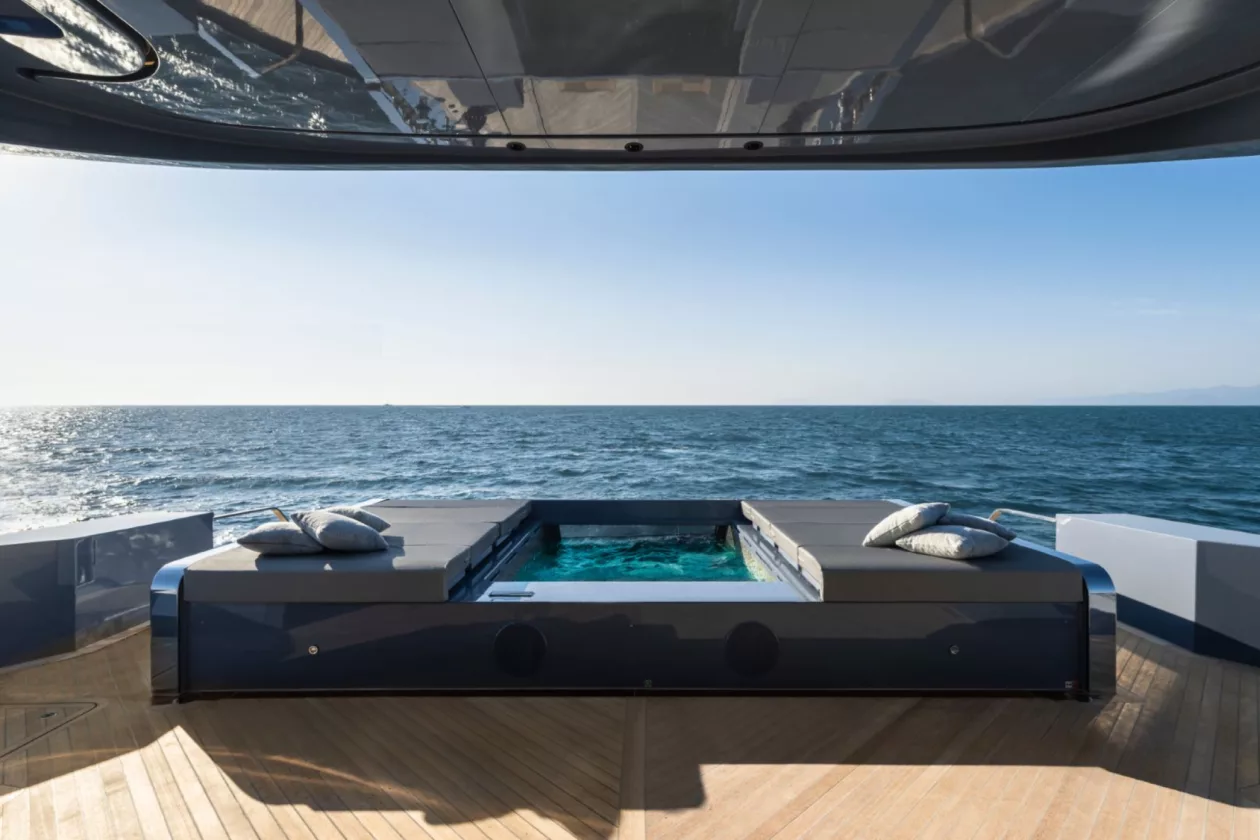 8 AB 130 Super Luxury Sport Yacht