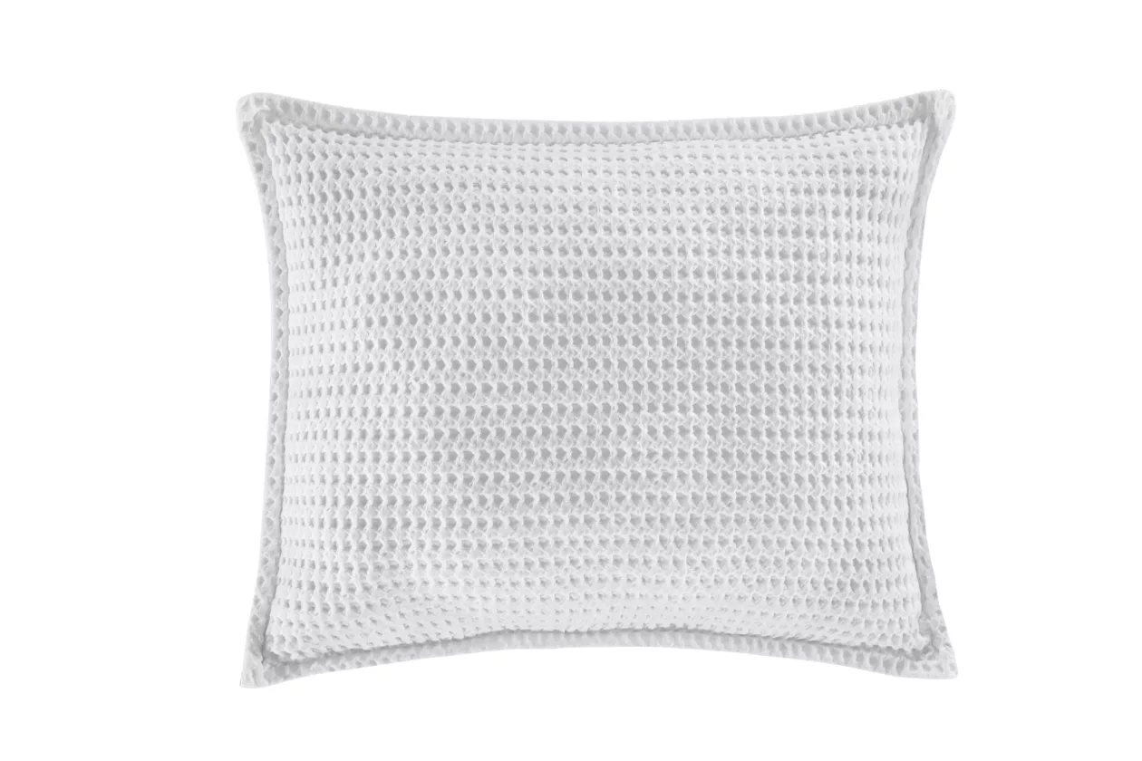 4 Pebble Beach Sham by J QUEEN NEW YORK