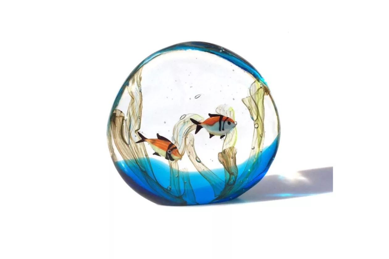 1 MOECA Charming tropical aquarium for decor