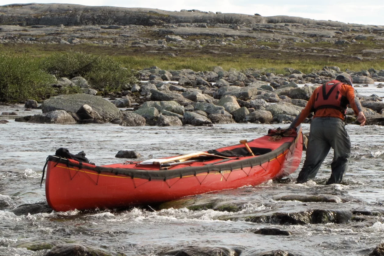 1 Prospecteur 17 The Workhorse of River Expeditions