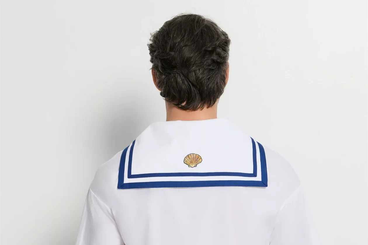 1 HANRO Cotton Sailor Collared Top