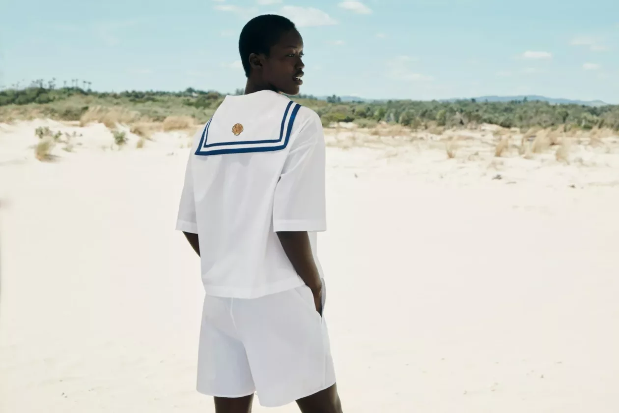 4 HANRO Cotton Sailor Collared Top