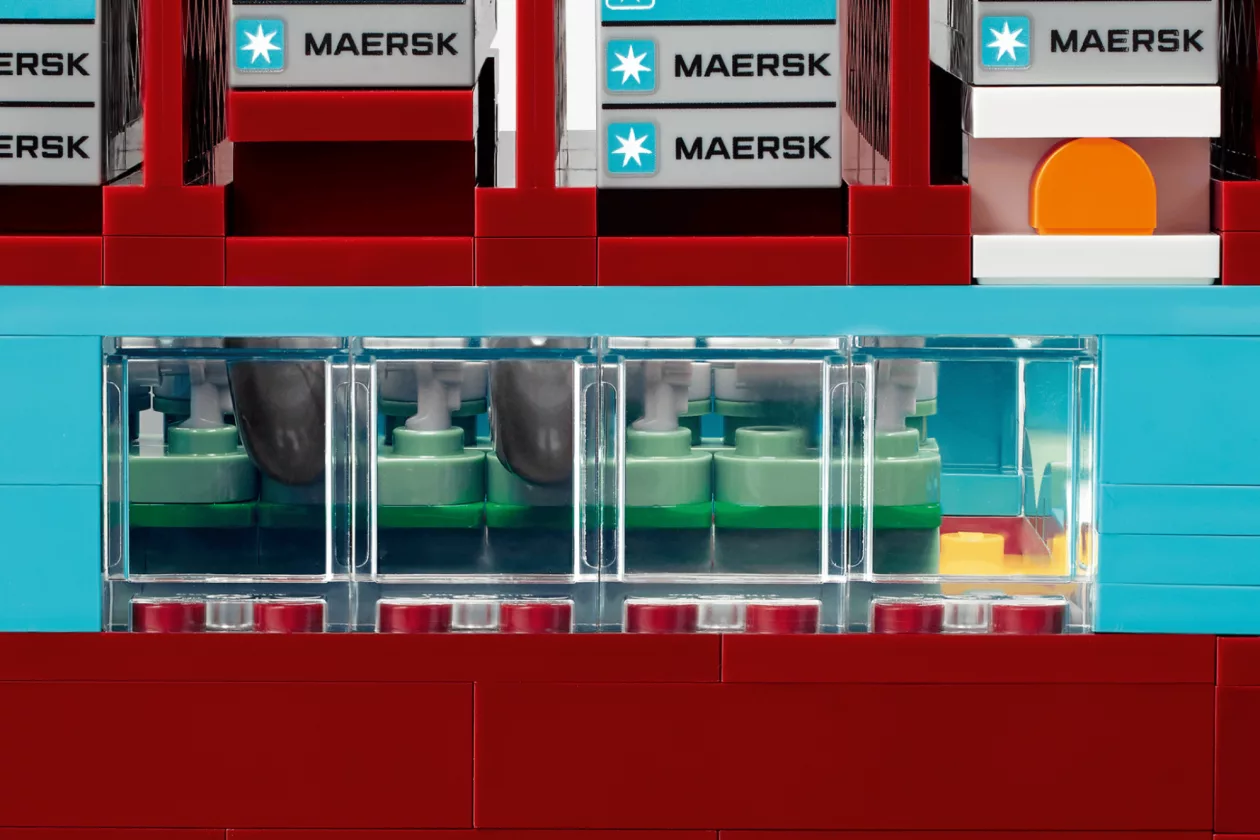 7 LEGO Maersk Dual Fuel Container Vessel