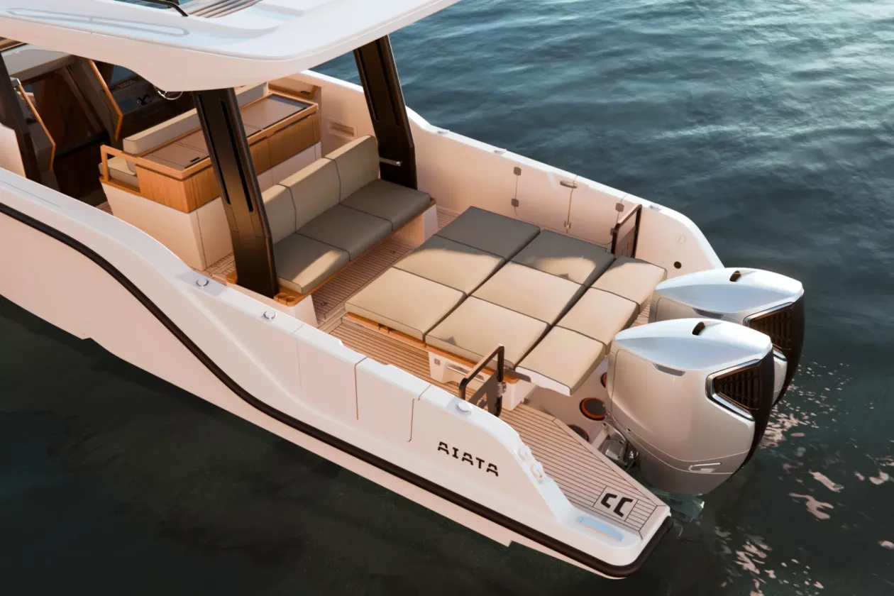 2 AIATA Sunfinder 38