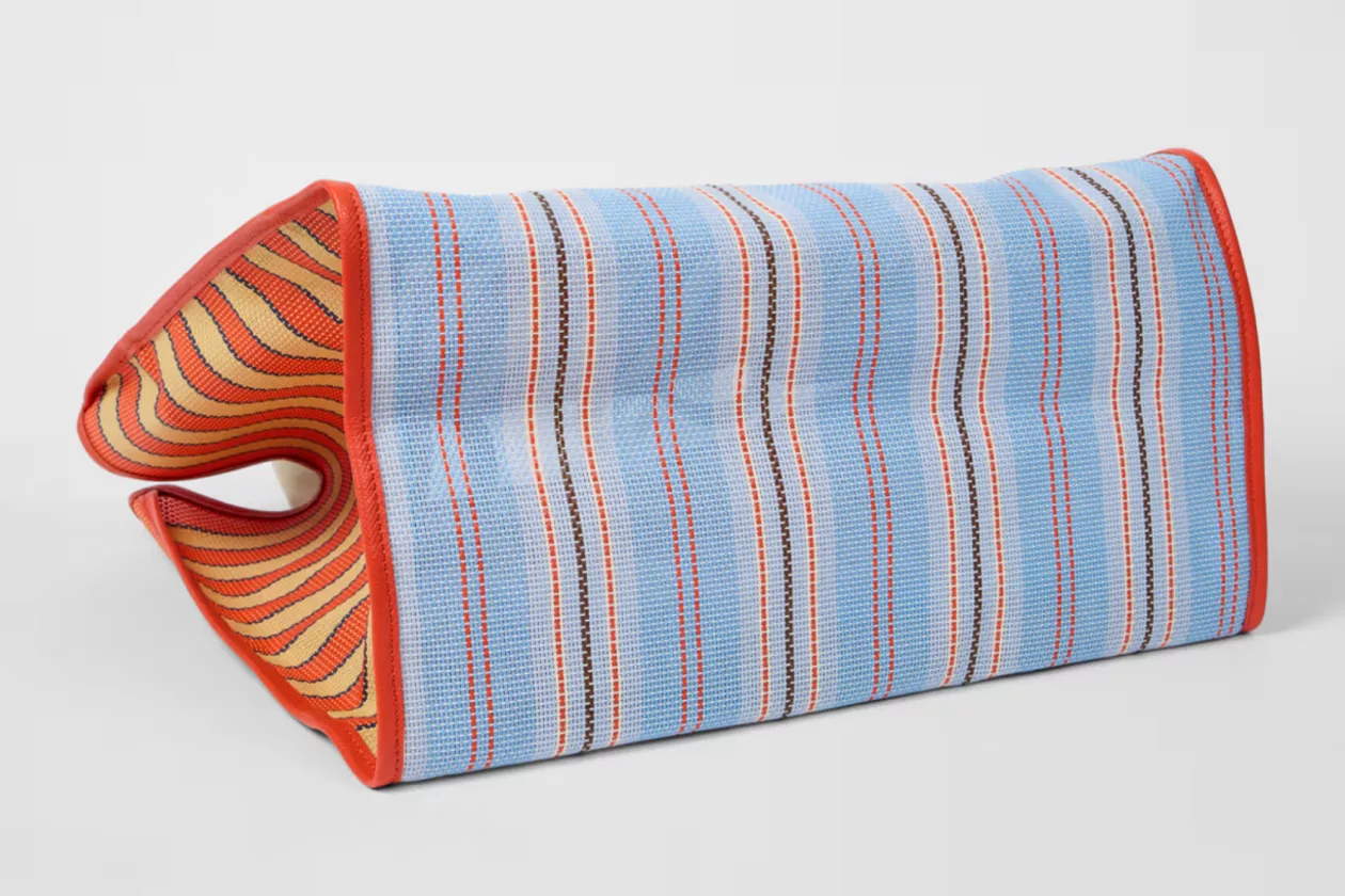10 Blue and Red Pool Smith Stripe