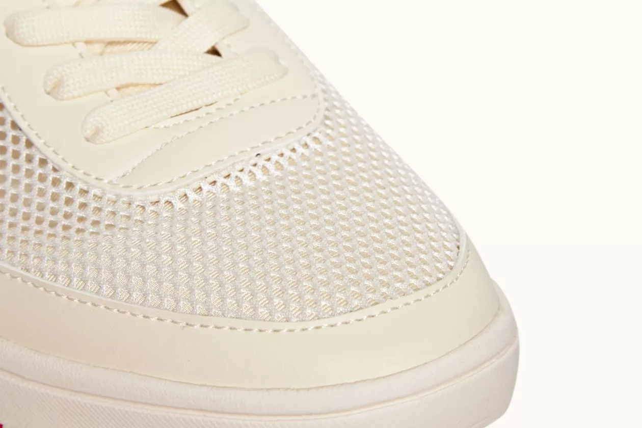 2 Larson Stripe Shoe You Can Swim In