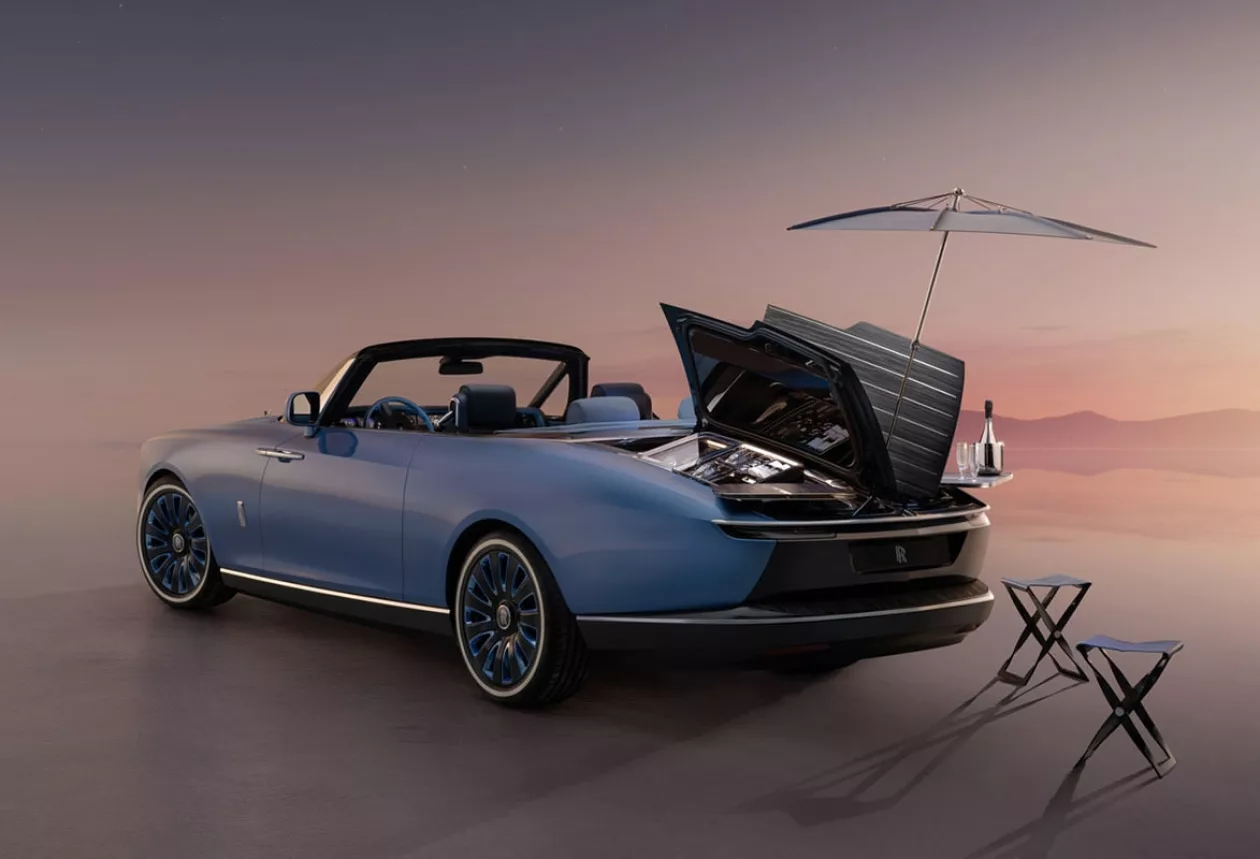 Boat Tail Convertible 4
