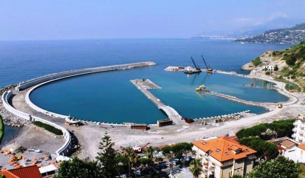 Monaco port02