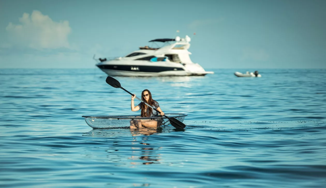 Crystal kayak03