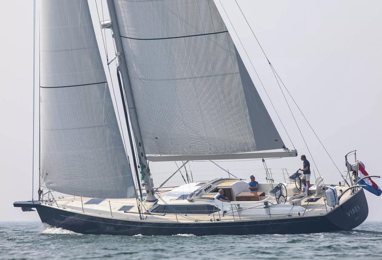 59 CS yacht 2
