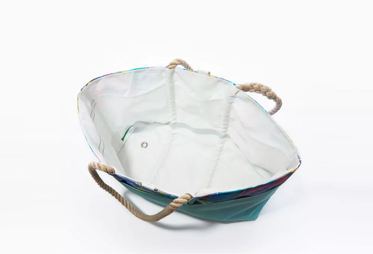 Multicolor Nautilus Ogunquit Beach Tote 2