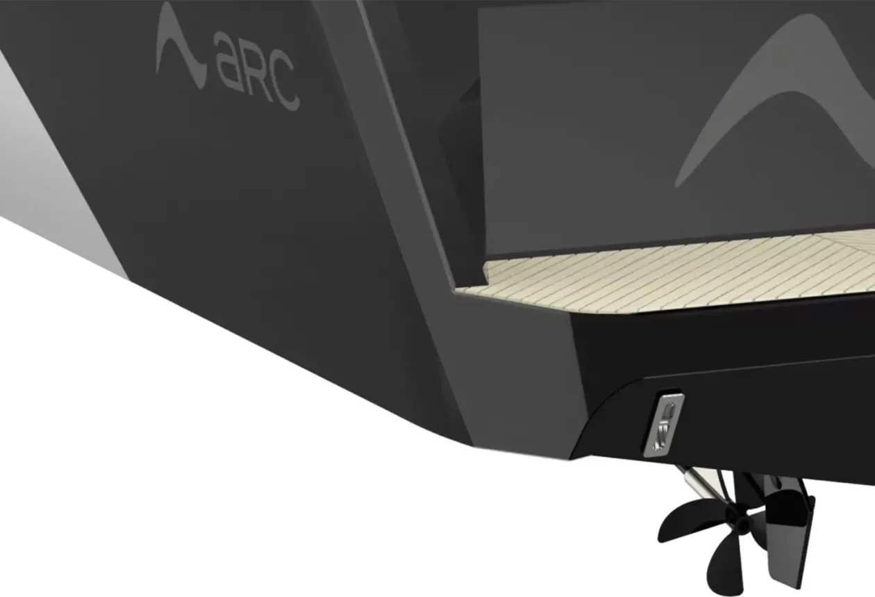 ARC ONE ELECTRIC SPEEDBOAT 4