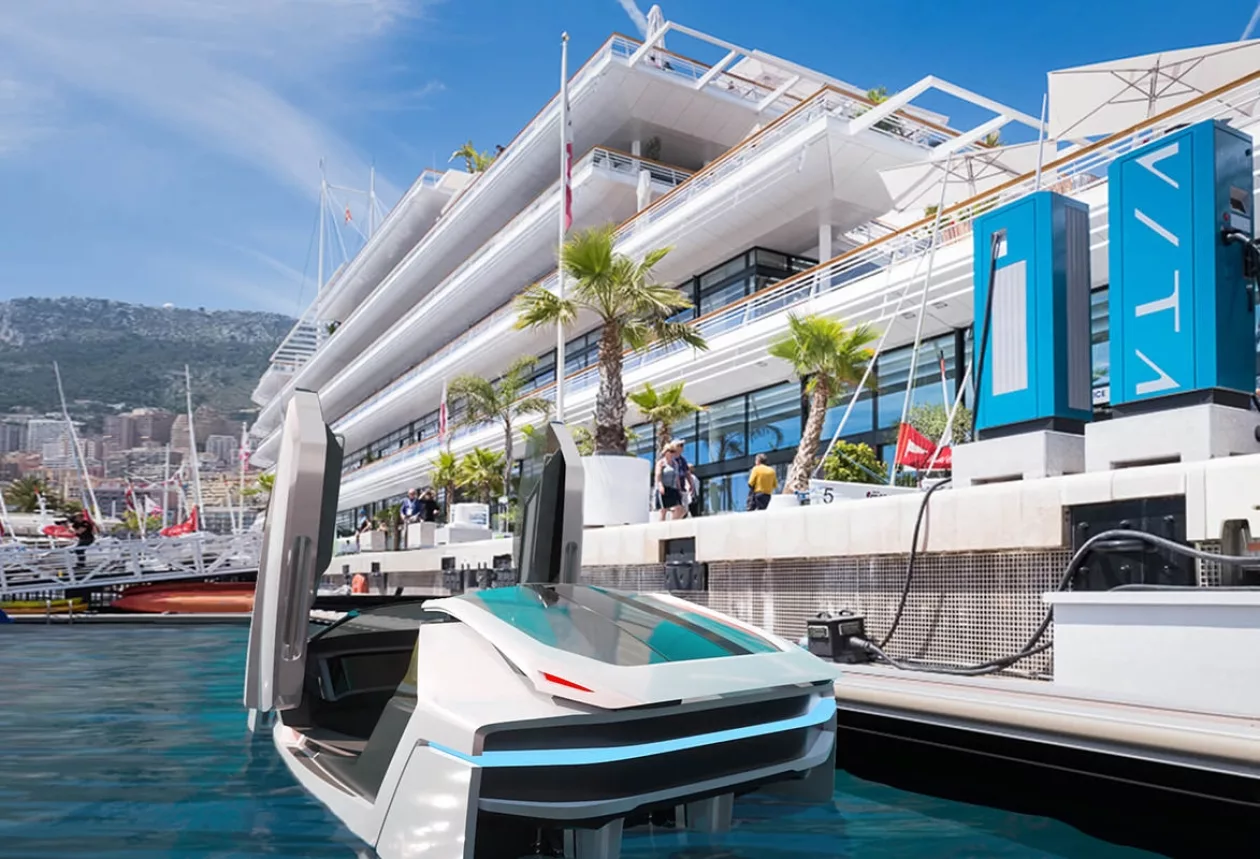 Centrostiledesign Future E Boat 3
