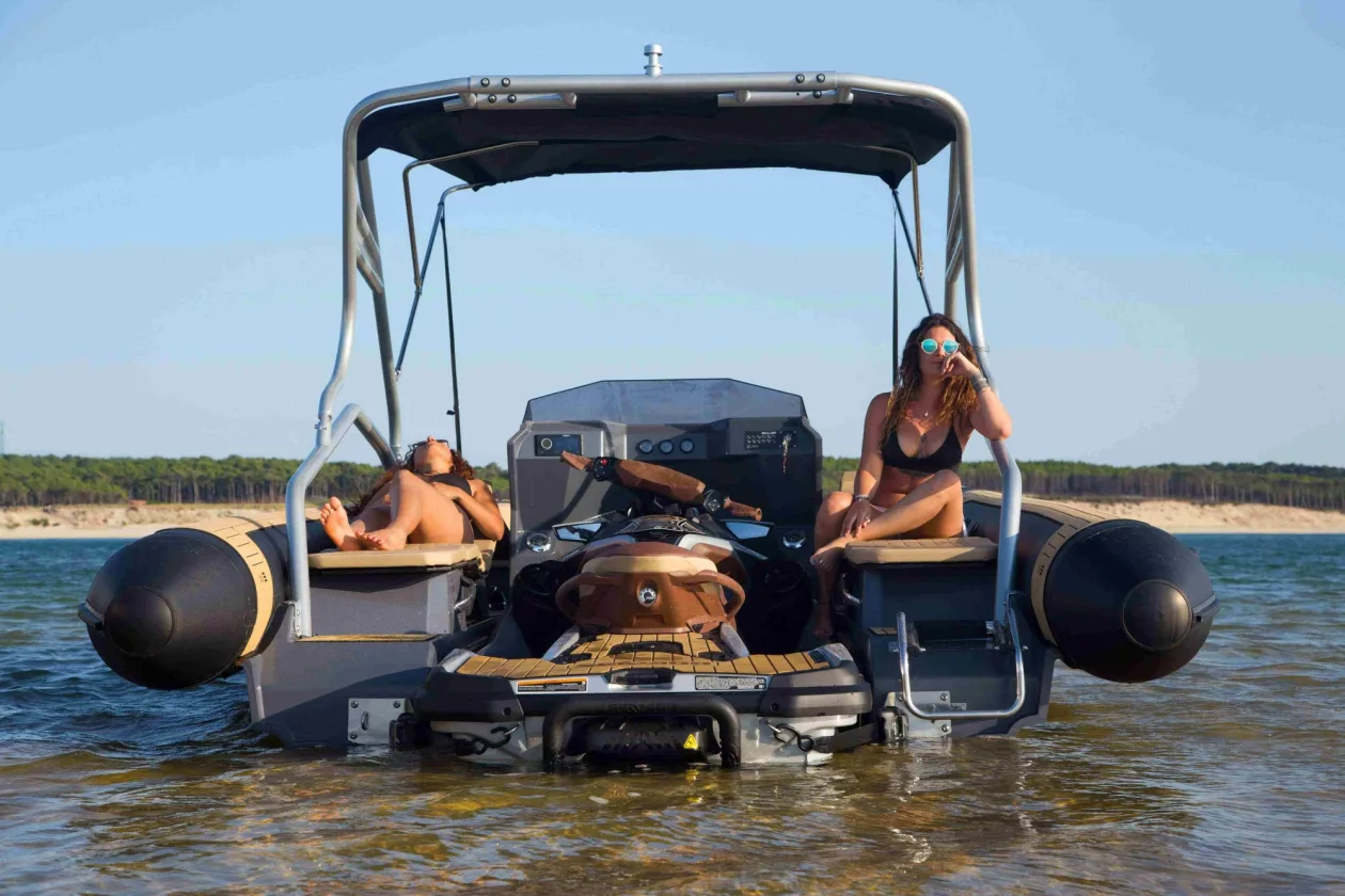 Wave boat05