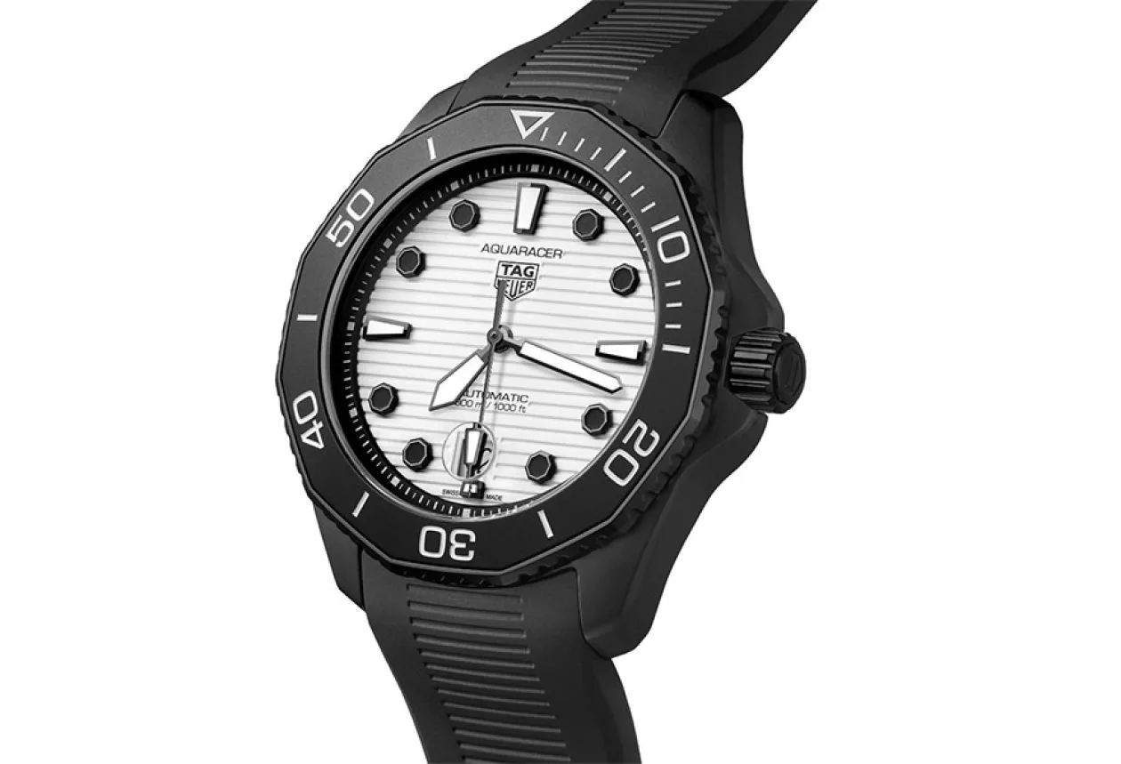 The Aquaracer Professional 300 2