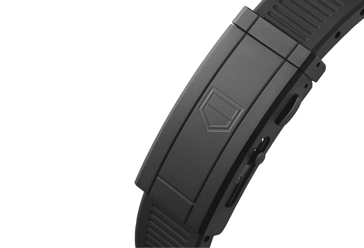 The Aquaracer Professional 300 5