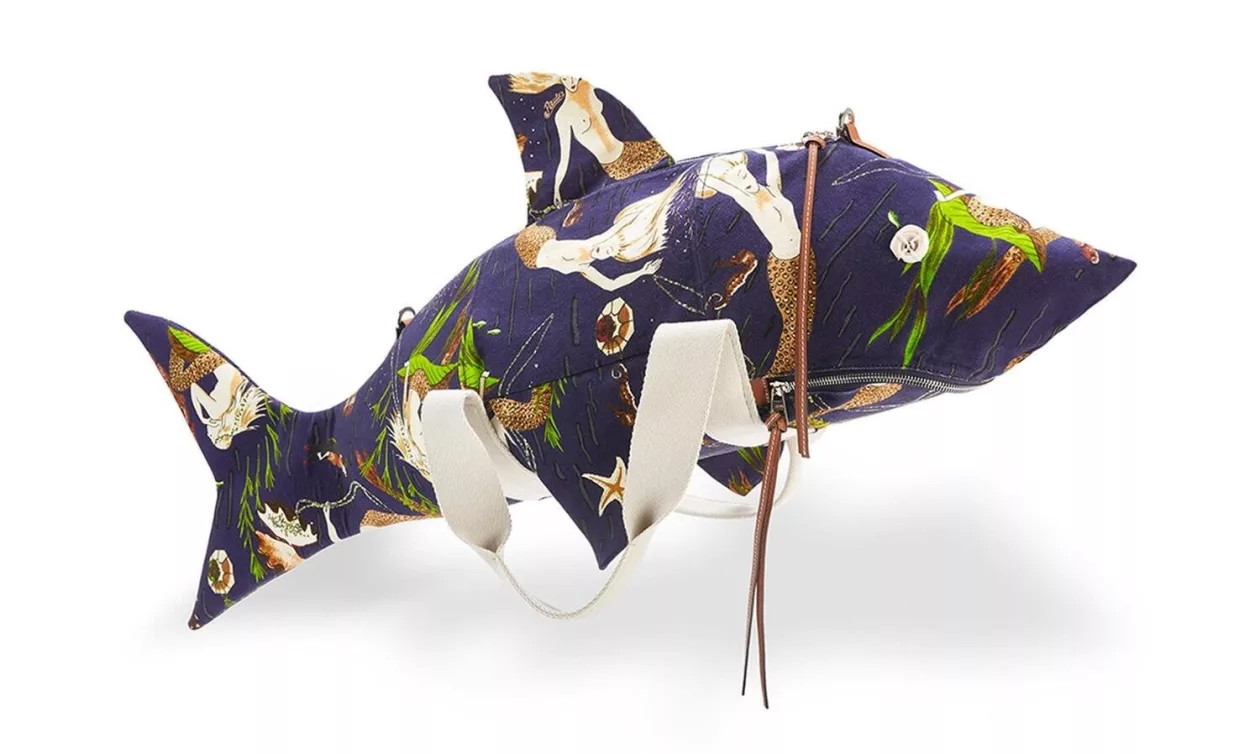 Loewe shark bag1