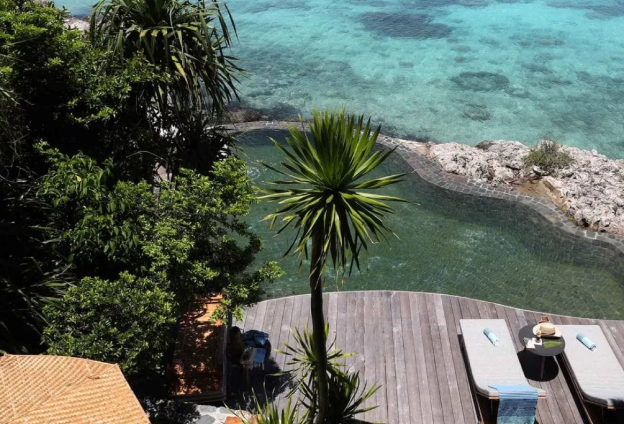 BAWAH RESERVE RESORT INDONESIA 6