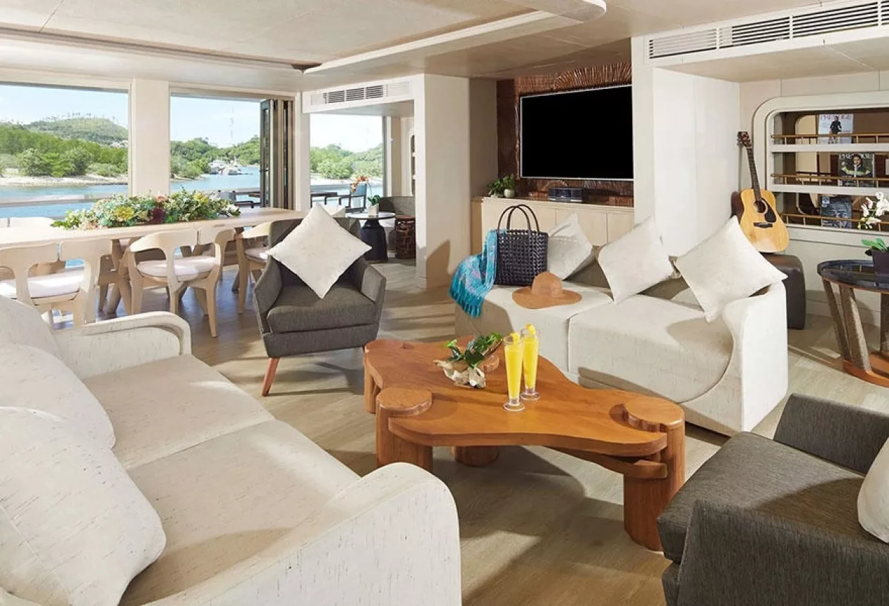Luxurious Cruising Experience at Labuan Bajo 5