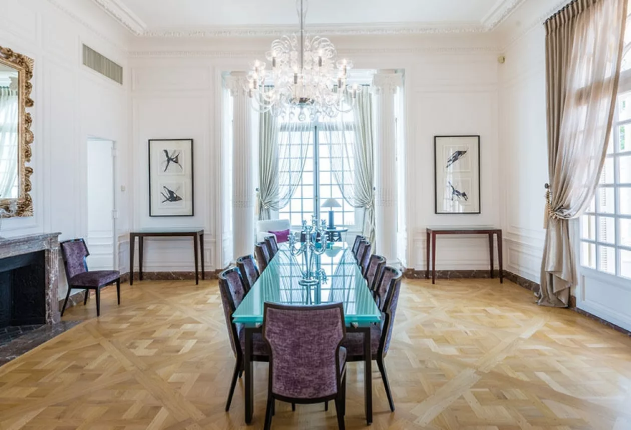 KARL LAGERFELDS FRENCH RIVIERA VILLA 4