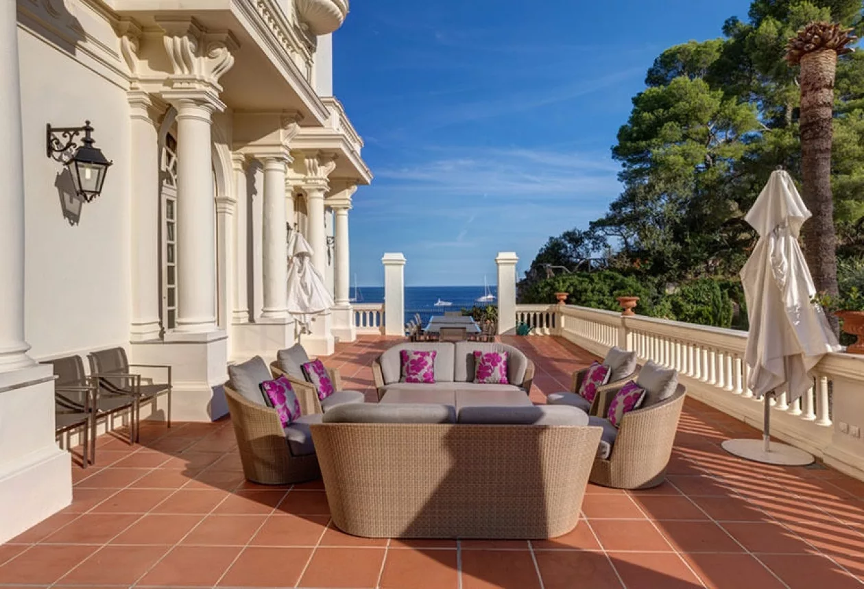 KARL LAGERFELDS FRENCH RIVIERA VILLA 9