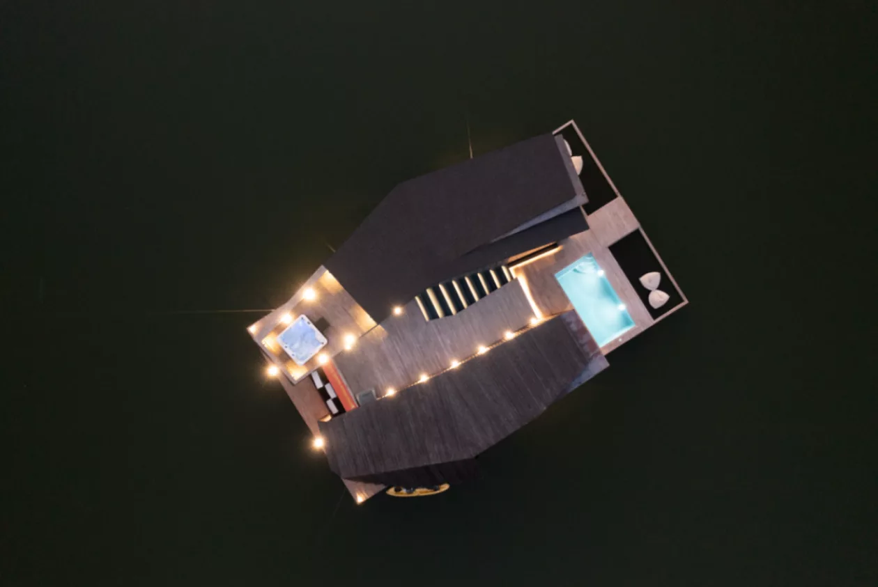 Pla 2 Private Floating Resort in Si Sawat Thailand 4