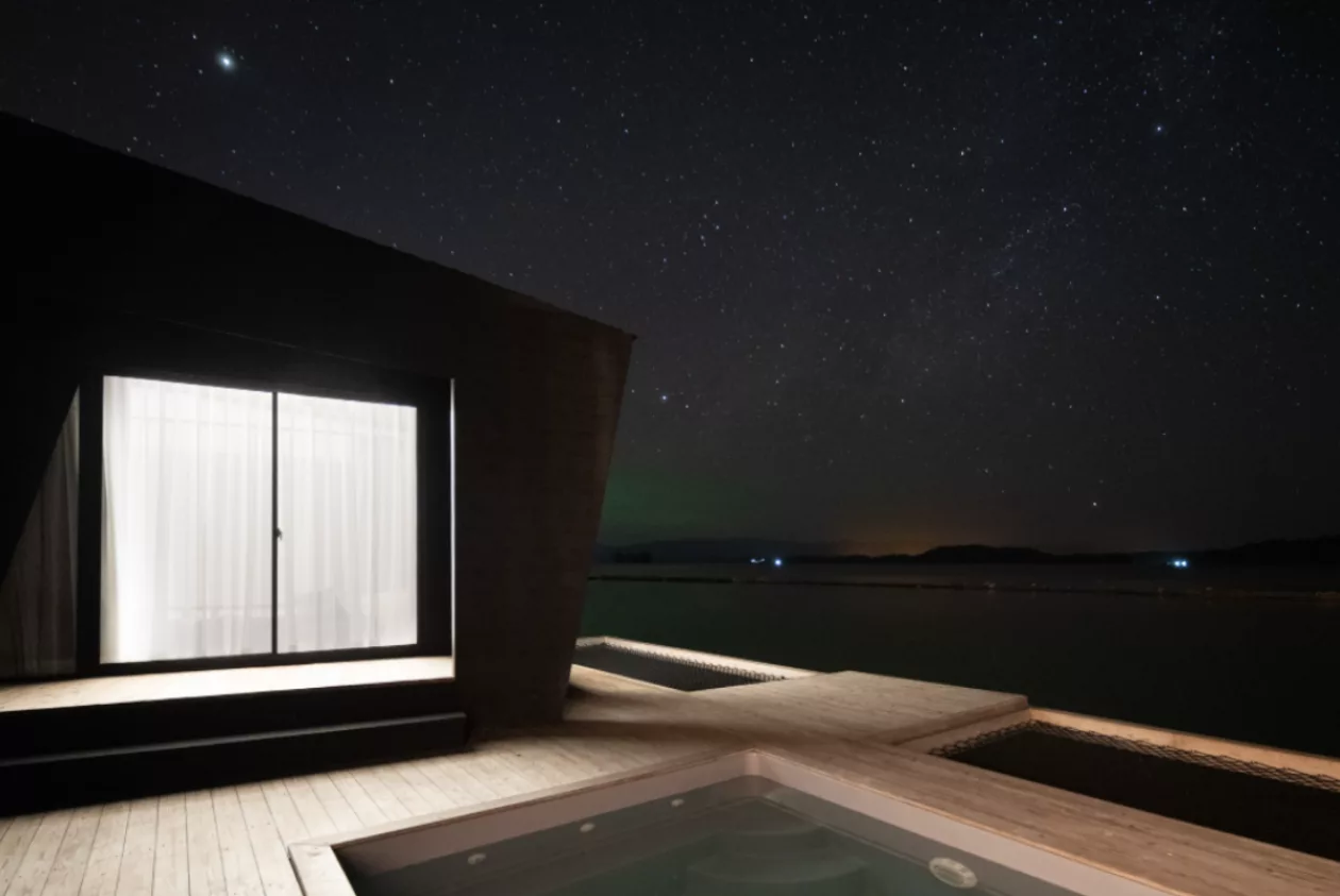 Pla 2 Private Floating Resort in Si Sawat Thailand 6