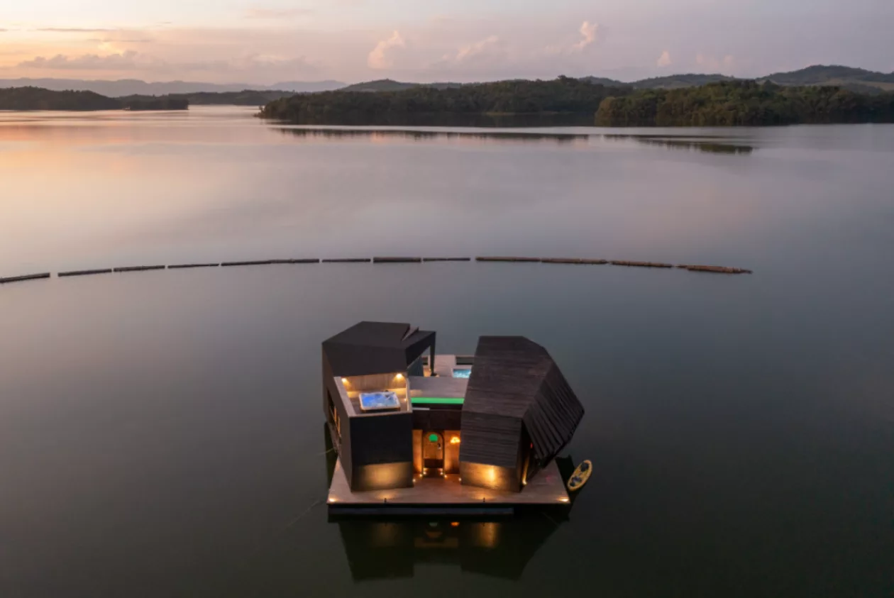 Pla 2 Private Floating Resort in Si Sawat Thailand 11