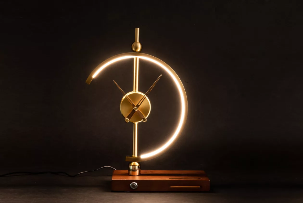 The Khonsu Clock Lamp 3