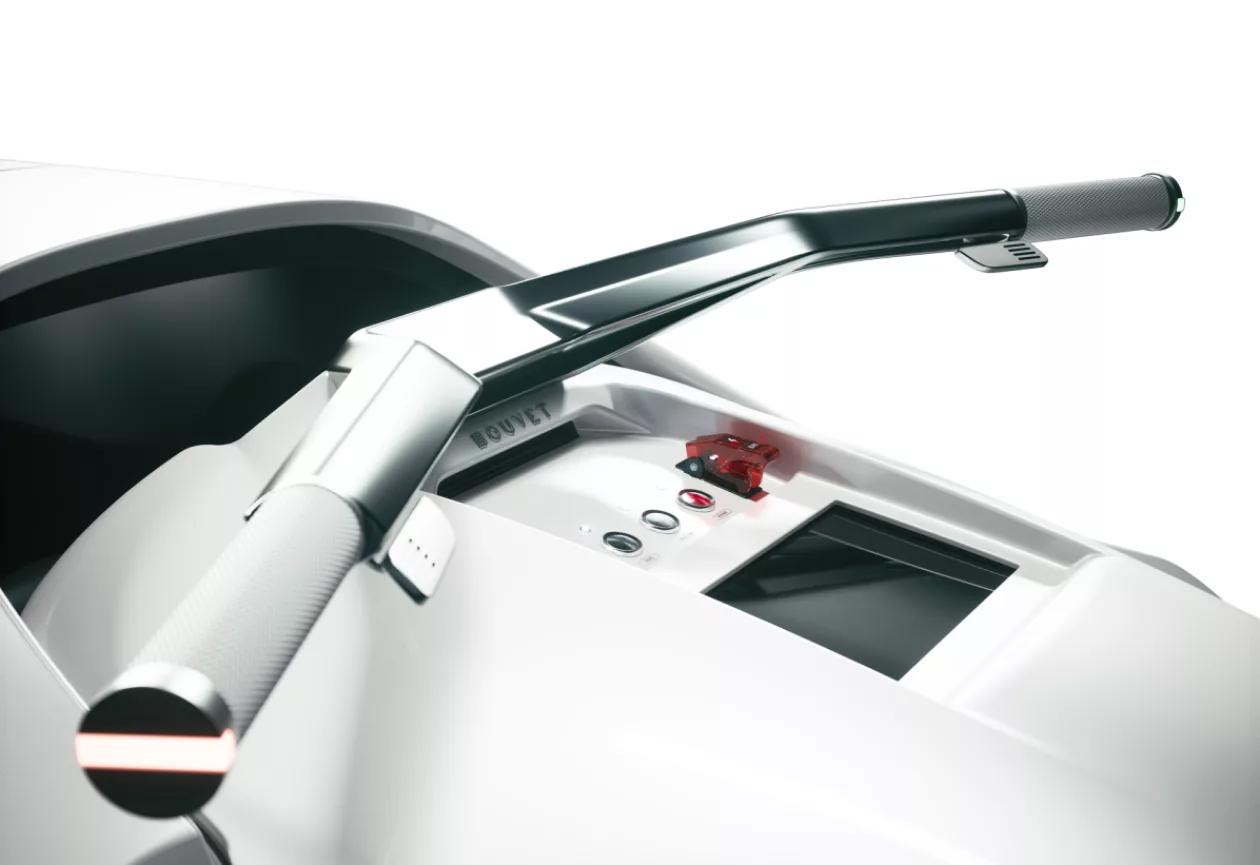 BOUVET SUPERMARINE MM01 JET SKI 4