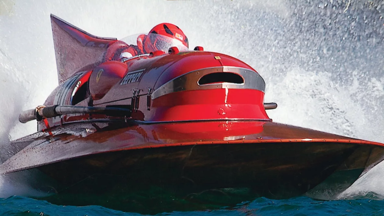 Ferrari Arno XI Racing Boat 7
