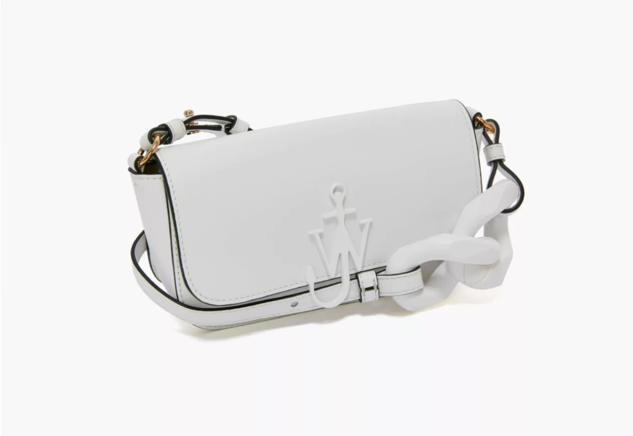 ANCHOR CHAIN BAGUETTE LEATHER SHOULDER BAG 6