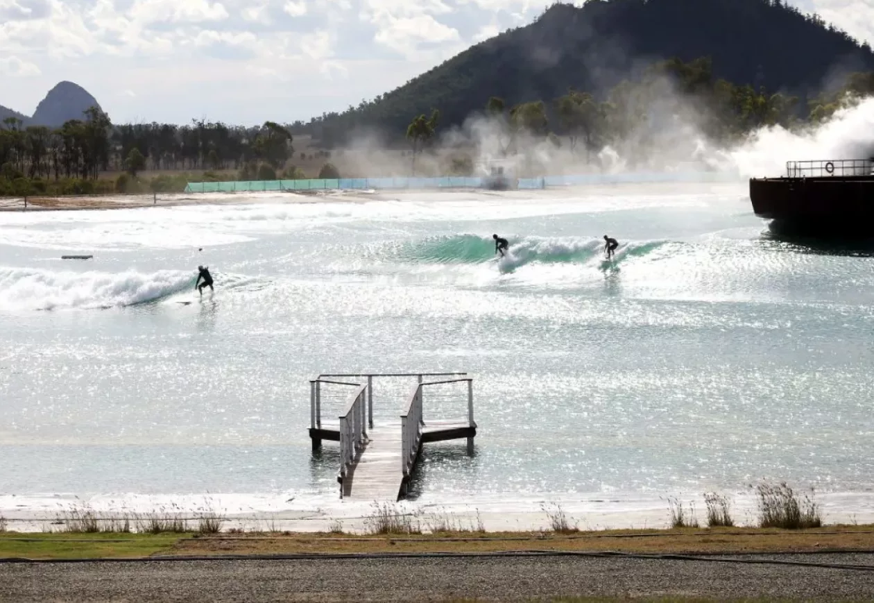 Surf Lakes 1