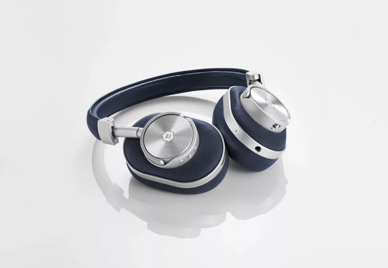 MW60 WIRELESS OVER EAR HEADPHONES SILVERNAVY from MASTER DYNAMIC 1
