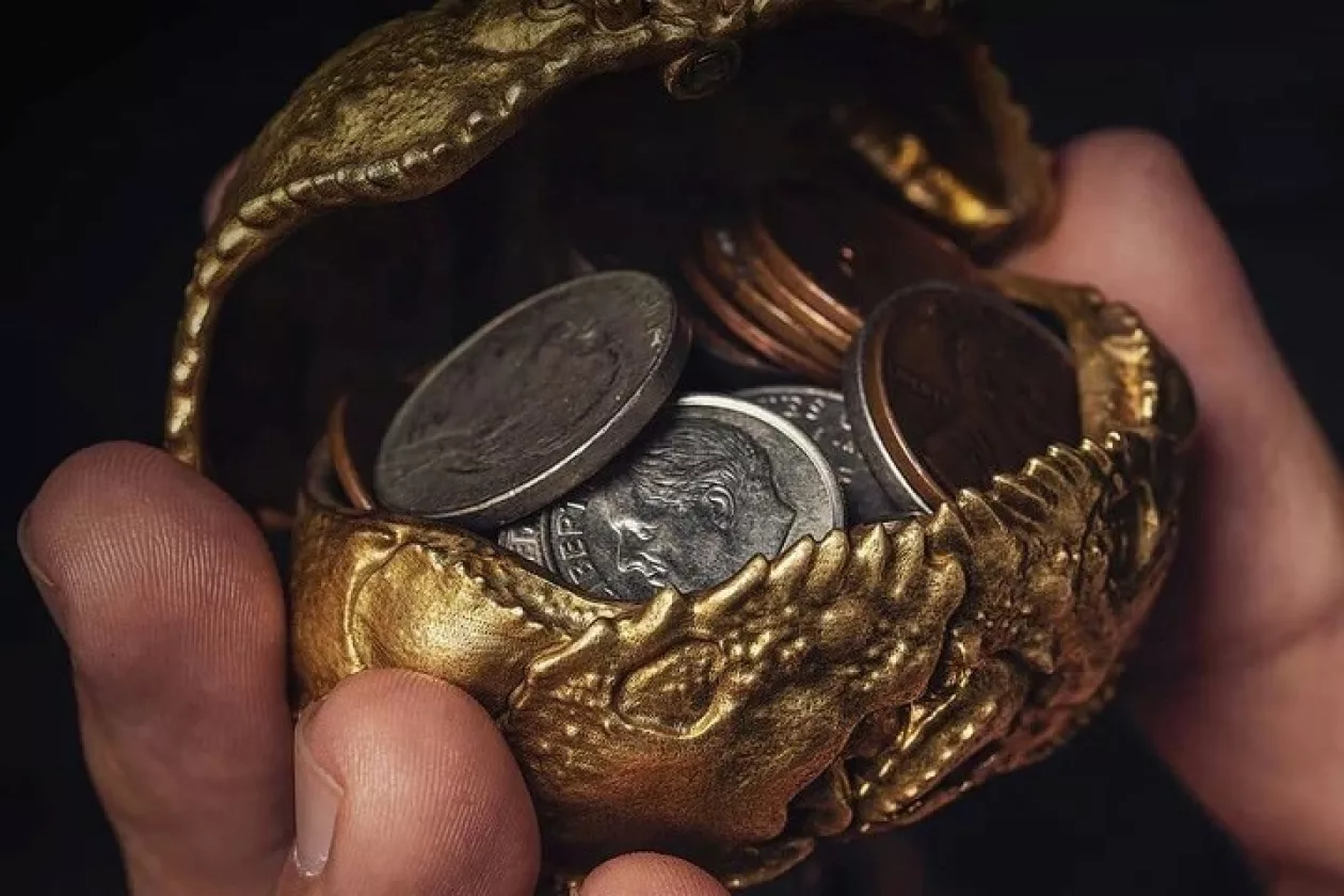 BRASS CRAB KEEPSAKE BOX 2