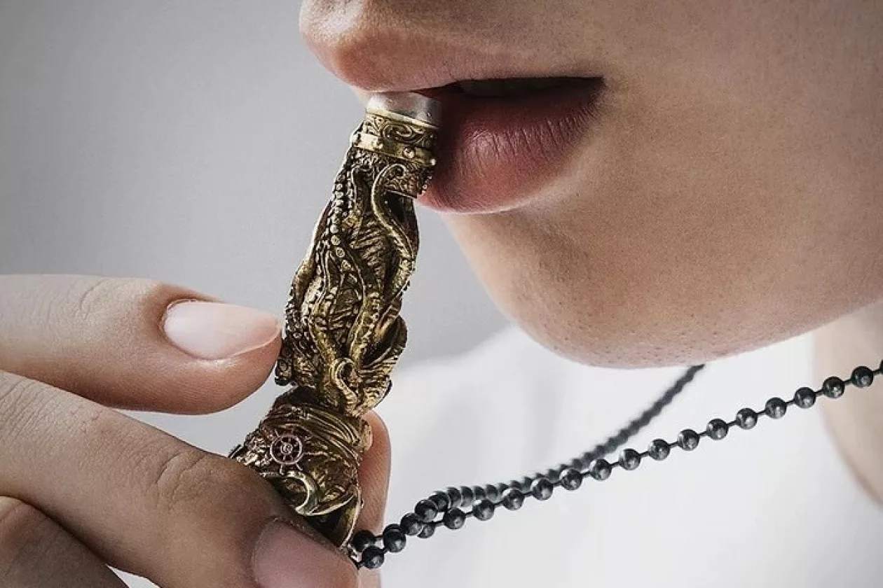 BRASS PIRATE OCTOPUS WHISTLE 6