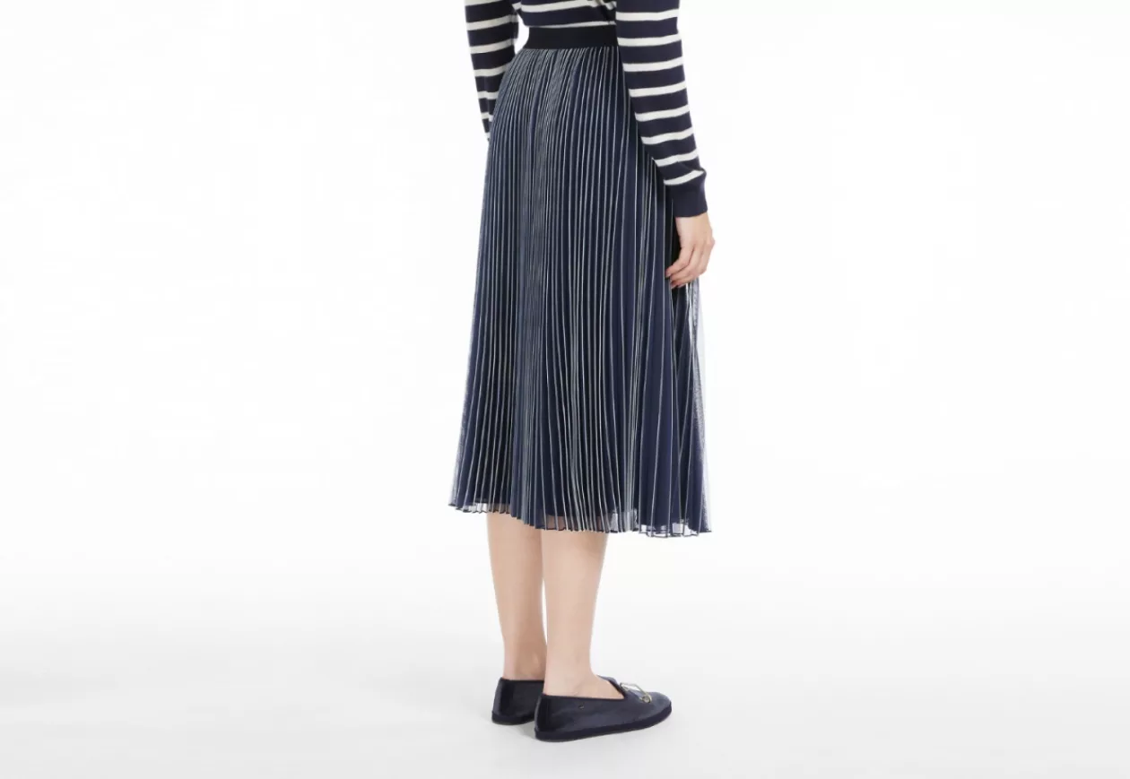 Crepe de chine skirt from Max Mara 1